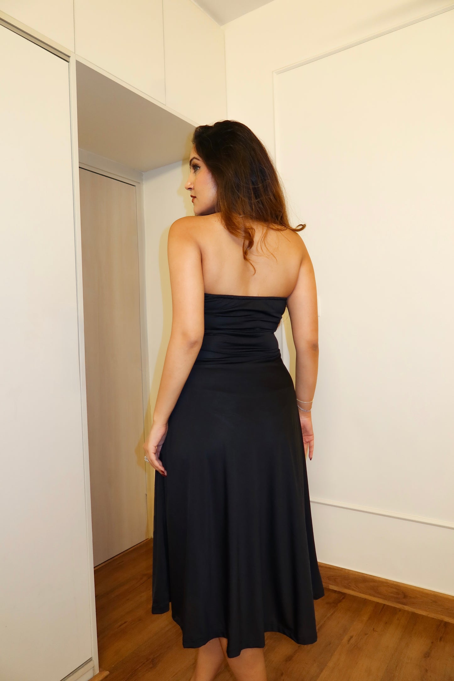 Ella Black Midi Dress