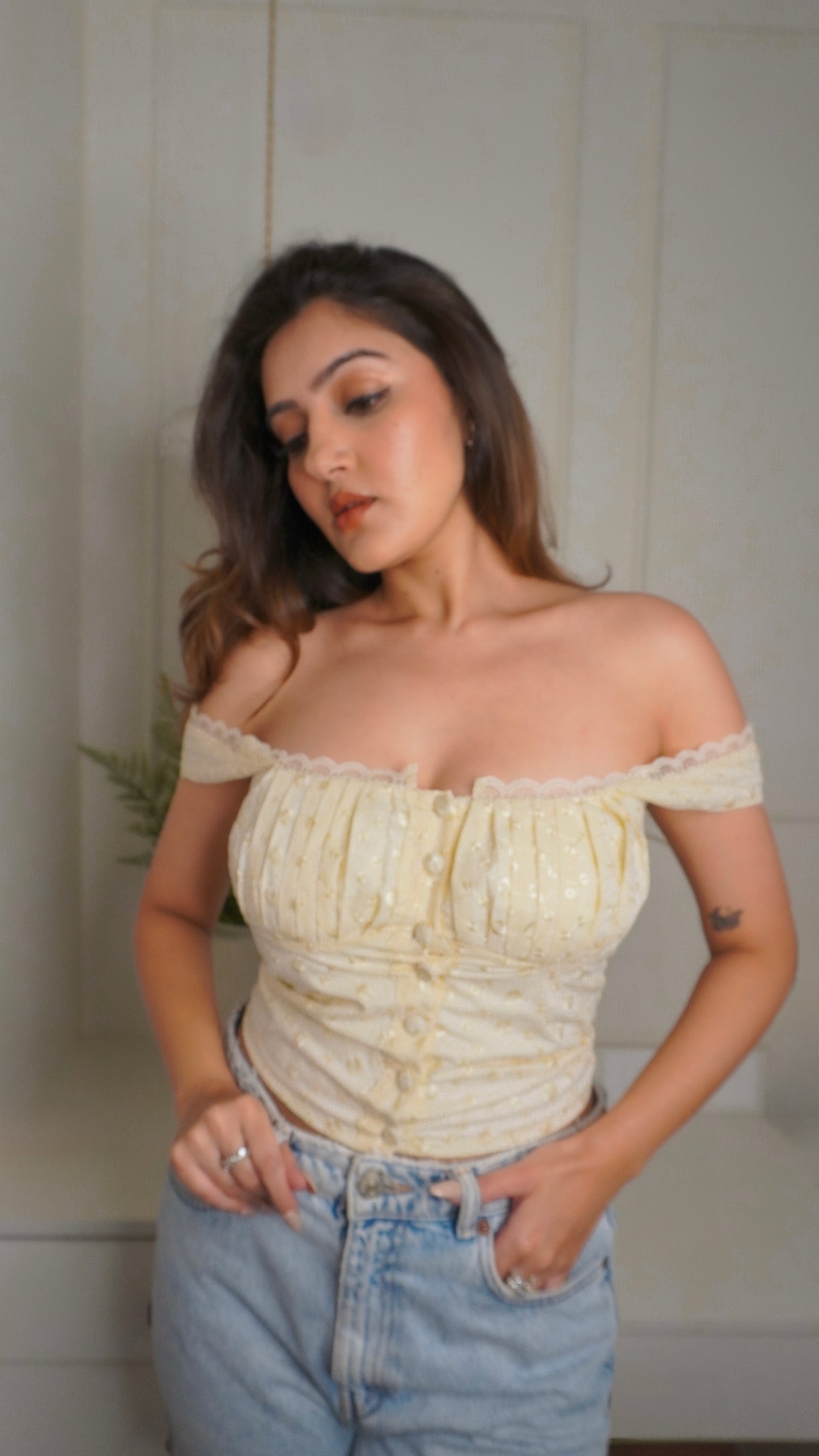 Vintage butter yellow  feminine top
